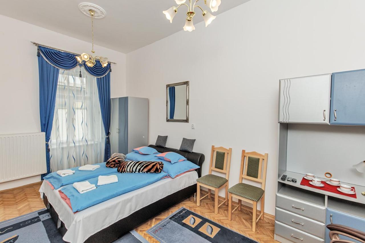 Arany Csillag Apartman Eger Eksteriør bilde