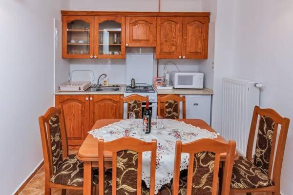 Arany Csillag Apartman Eger Eksteriør bilde